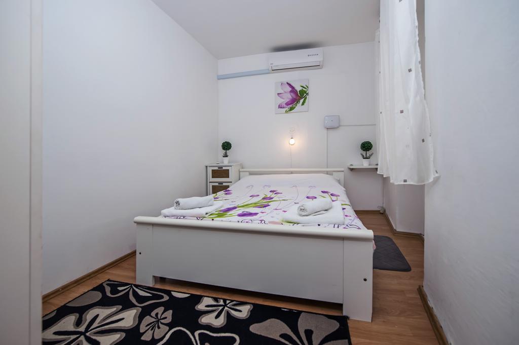 Apartment Rogic Rovinj Exteriör bild